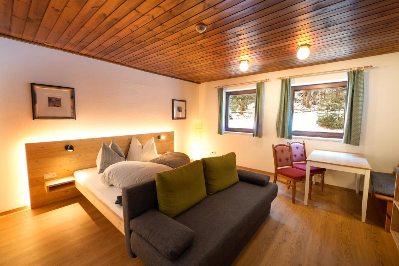Baerenwirt Apartment Mittenwald Exterior foto